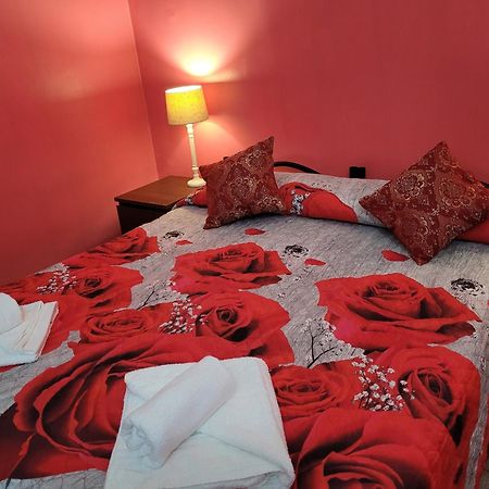 بيت شباب Relax On 247 روما المظهر الخارجي الصورة