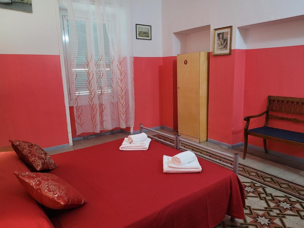 بيت شباب Relax On 247 روما المظهر الخارجي الصورة